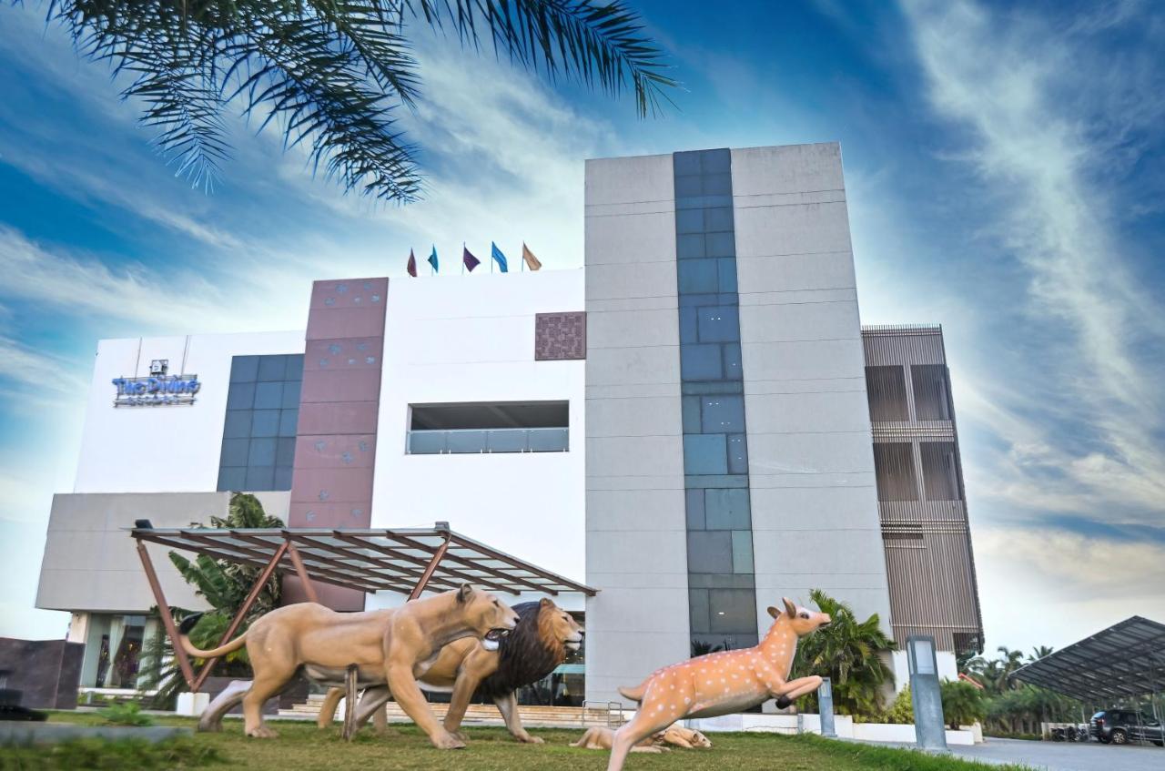 Pride Divine Resort Somnāth Exteriör bild
