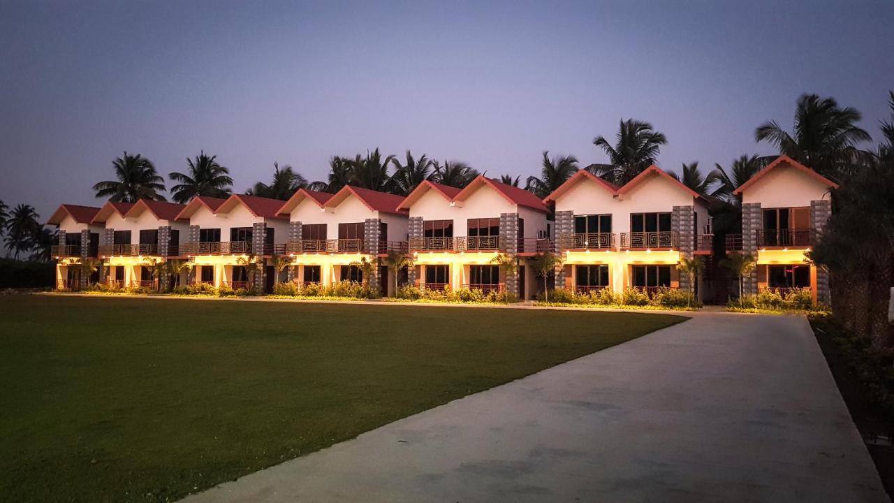 Pride Divine Resort Somnāth Exteriör bild